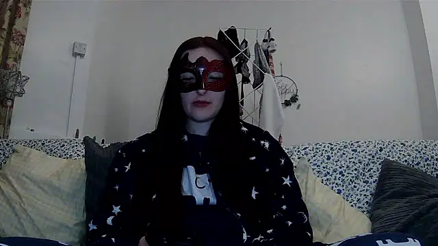 LexiSnowUK online show from 01-12-26, 09:42