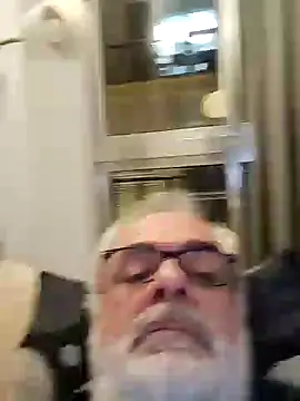 Snapshot of Satiro_Sevilla chatting on 02-08-25, 07:27 Satiro Sevilla online show from 02-08-25, 07:27