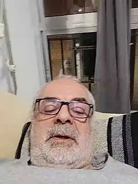 Snapshot of Satiro_Sevilla chatting on 03-16-25, 08:11 Satiro Sevilla online show from 03-16-25, 08:11