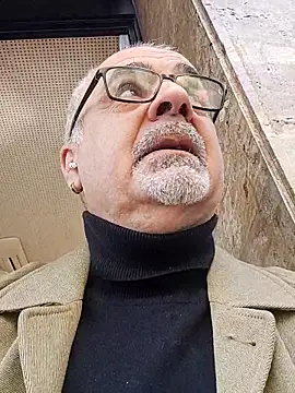 Satiro Sevilla online show from 11-23-25, 10:59