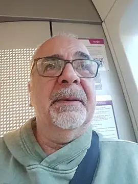 Satiro Sevilla online show from 11-24-25, 03:34