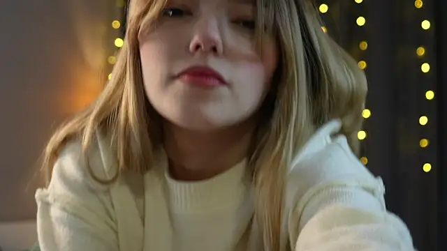 norakisses online show from 02-06-25, 04:58