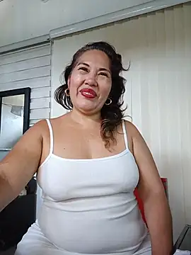 anniecoopeer online show from 11-10-25, 09:14