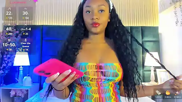 Snapshot of NaomyBaez chatting on 12-03-24, 12:27 NaomyBaez online show from 12-03-24, 12:27