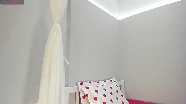 Snapshot of Hensuan chatting on 06-09-26, 03:12 Hensuan online show from 06-09-26, 03:12