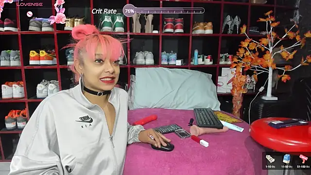 Snapshot of Indianbrownie chatting on 12-28-24, 01:29 Indianbrownie online show from 12-28-24, 01:29