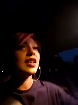 Snapshot of Indianbrownie chatting on 01-25-25, 02:47 Indianbrownie online show from 01-25-25, 02:47