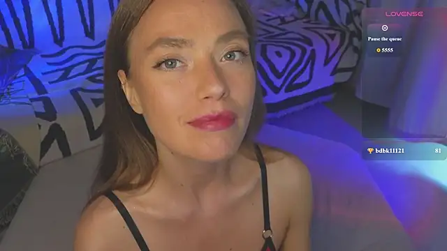 KellyFouler online show from 07-02-26, 04:13