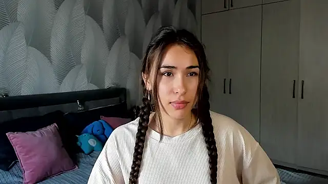 Bambiii bby online show from 09-30-25, 01:21