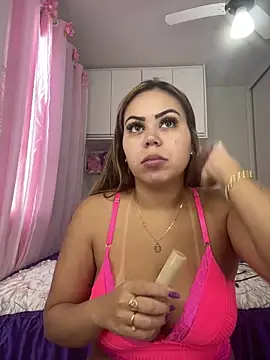 Snapshot of lariic chatting on 01-21-25, 02:37 lariic online show from 01-21-25, 02:37