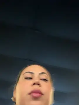 Snapshot of lariic chatting on 02-09-26, 03:05 lariic online show from 02-09-26, 03:05