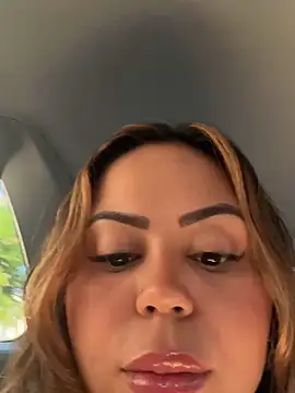 lariic online show from 03-30-26, 07:26