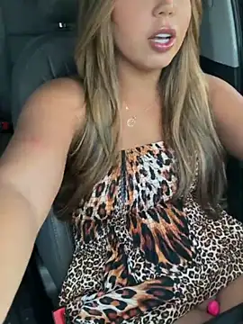 lariic online show from 04-18-26, 07:51