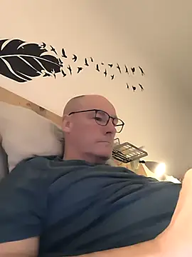 bogland33 online show from 12-04-25, 08:39