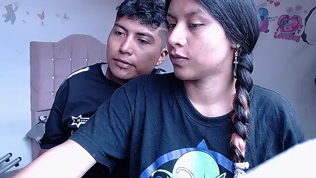 Snapshot of maye_dan chatting on 07-23-26, 02:15 maye dan online show from 07-23-26, 02:15
