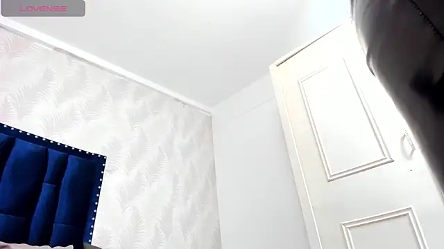 AddictivextS online show from 05-17-26, 02:46