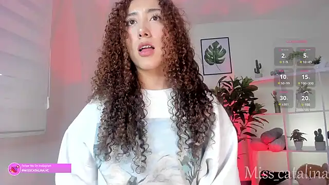 Snapshot of miss_catalinaa chatting on 02-10-25, 11:36 miss catalinaa online show from 02-10-25, 11:36