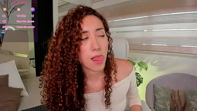 Snapshot of miss_catalinaa chatting on 01-06-26, 12:31 miss catalinaa online show from 01-06-26, 12:31