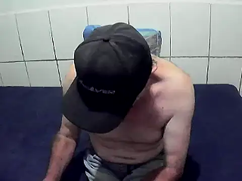 Snapshot of pierdona chatting on 12-19-25, 08:16 pierdona online show from 12-19-25, 08:16