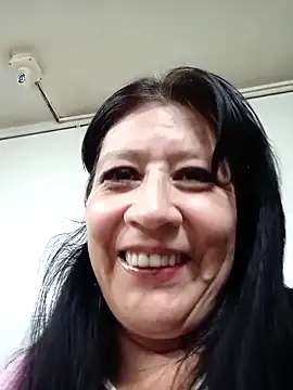 carolina linarez69 online show from 04-30-26, 12:39