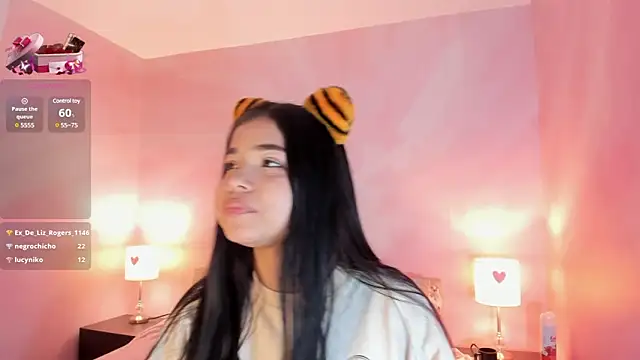 AuroraFiore online show from 03-16-25, 01:59