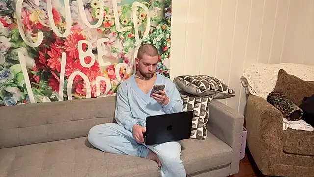 DaddydayDrinkzz online show from 06-15-26, 03:42