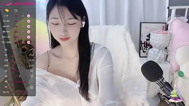 Snapshot of -Jolene-688- chatting on 03-11-25, 10:09 -Jolene-688- online show from 03-11-25, 10:09