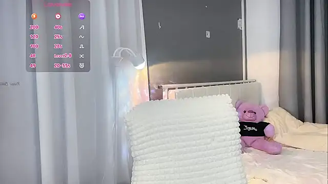 Snapshot of -Jolene-688- chatting on 09-18-25, 08:55 -Jolene-688- online show from 09-18-25, 08:55