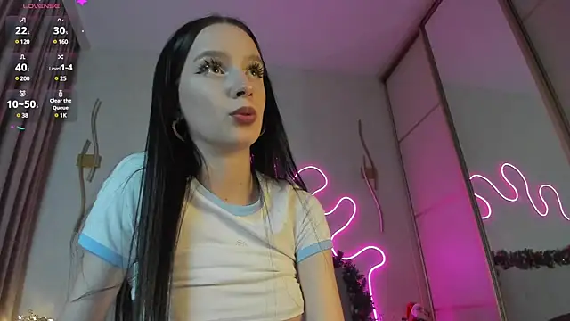 Snapshot of flora_off chatting on 01-18-25, 12:15 flora off online show from 01-18-25, 12:15