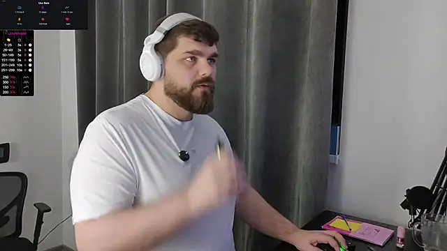 Snapshot of KingMarti chatting on 12-15-25, 12:09 KingMarti online show from 12-15-25, 12:09