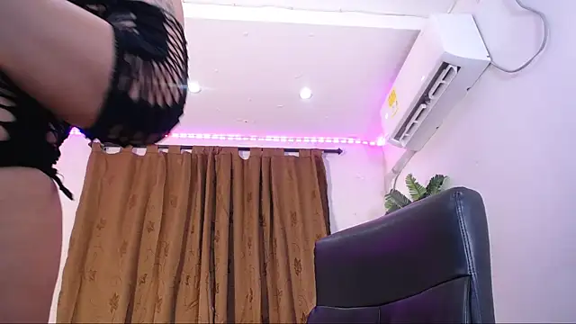 alaia 03 online show from 09-12-25, 11:32