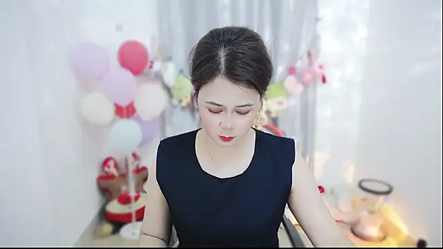 Fan ting online show from 02-24-26, 02:53