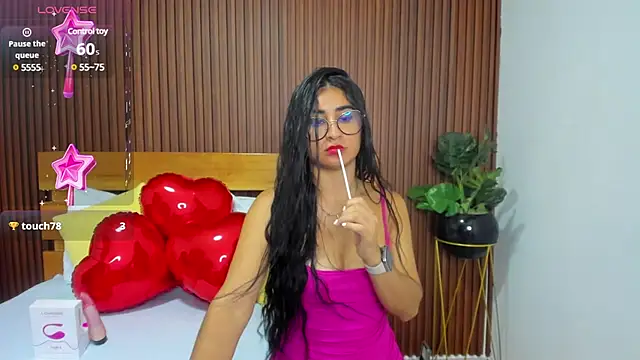 evelin leroy online show from 02-13-25, 03:14