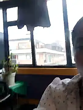 Elvishcassie  online show from 05-14-26, 06:26