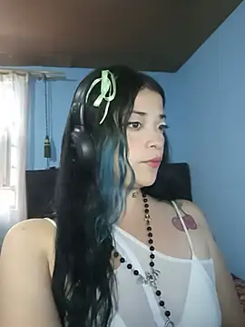 Elvishcassie  online show from 05-21-26, 08:49