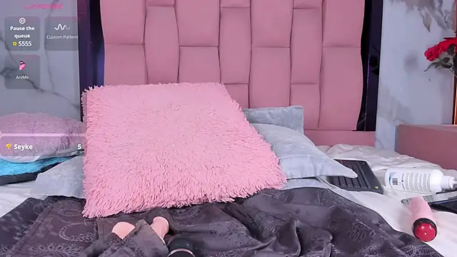 Jeen Taylor online show from 03-12-25, 12:20