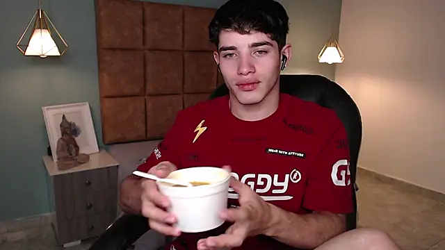 AlejooTwink online show from 01-22-25, 12:27