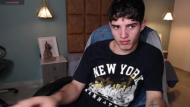 AlejooTwink online show from 01-24-25, 12:31