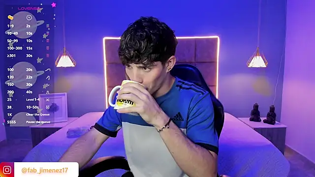 AlejooTwink online show from 07-24-26, 03:37