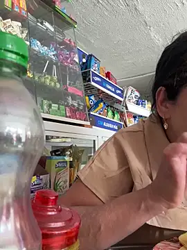 siri duque online show from 11-21-25, 04:05