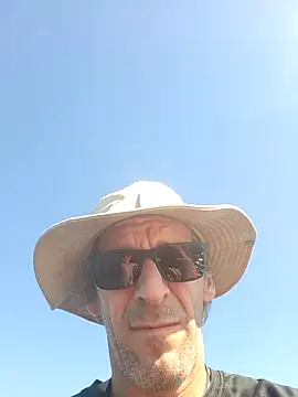 chatwatchcum online show from 10-11-25, 05:11