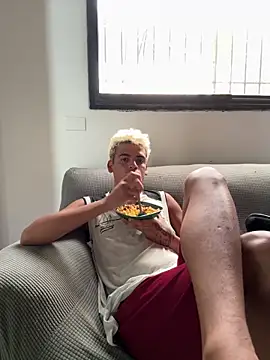 Leo bunny hot online show from 09-19-25, 06:19