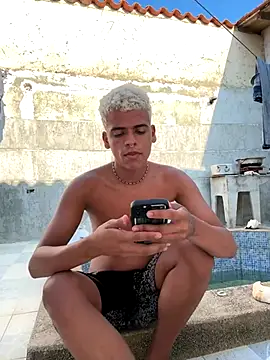 Leo bunny hot online show from 10-09-25, 08:18