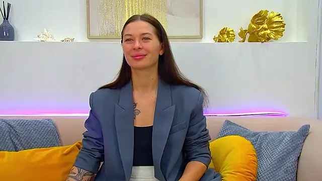 Snapshot of AlexandraBloom chatting on 09-11-25, 06:19 AlexandraBloom online show from 09-11-25, 06:19