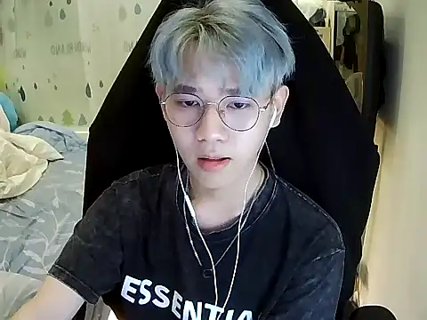 peng5964 online show from 12-09-24, 02:06