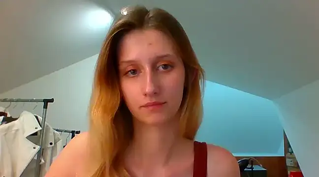 Snapshot of LUNA_delight chatting on 12-06-24, 05:55 LUNA delight online show from 12-06-24, 05:55