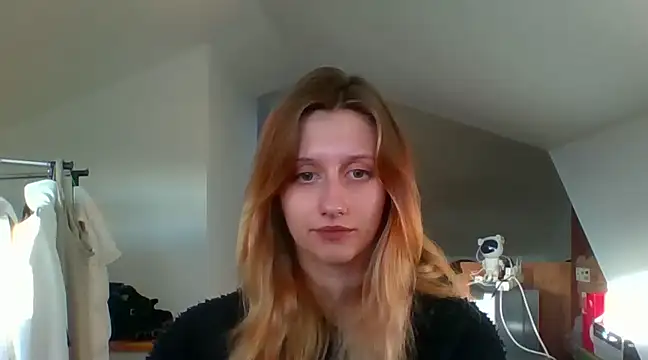 Snapshot of LUNA_delight chatting on 01-02-25, 10:58 LUNA delight online show from 01-02-25, 10:58