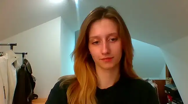 Snapshot of LUNA_delight chatting on 01-30-25, 06:21 LUNA delight online show from 01-30-25, 06:21