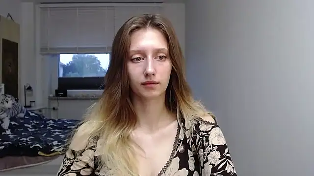 Snapshot of LUNA_delight chatting on 09-11-25, 05:29 LUNA delight online show from 09-11-25, 05:29