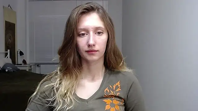 Snapshot of LUNA_delight chatting on 10-17-25, 05:32 LUNA delight online show from 10-17-25, 05:32